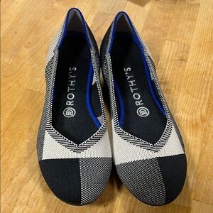 Rothy's round toe  black and cream checkered size 8